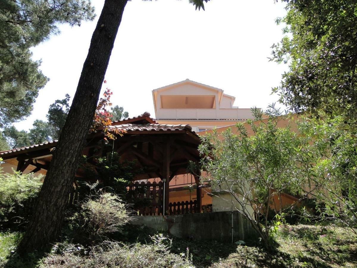 Apartment And Rooms Milak Раб Екстериор снимка
